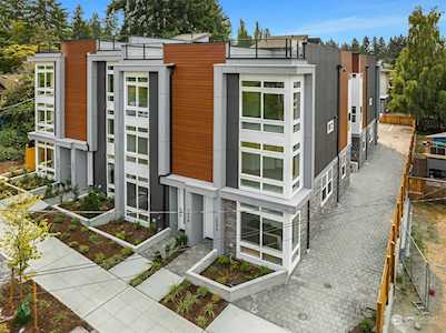 309 N 138th St #C Seattle, WA 98133