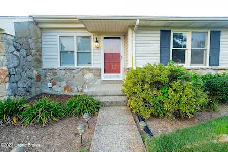 10403 Cottonwood Ct #9-2 Louisville, KY 40223