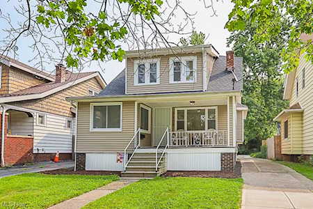 3305 W 131st St Cleveland, OH 44111