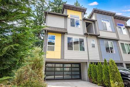 13724 Ash Way #D1 Everett, WA 98204
