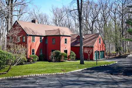136 Crest Dr Berkeley Heights Twp., NJ 07901