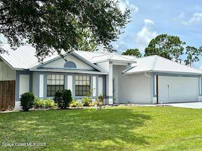 1040 SW Wing Road Palm Bay, FL 32908