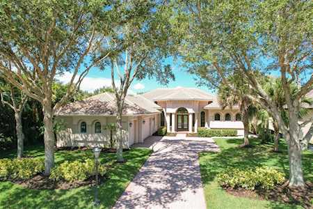 3769 Caledonia Ln Sarasota, FL 34240