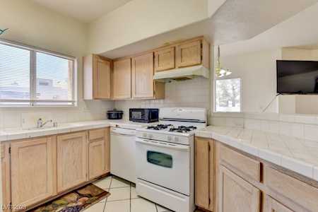 900 Heavenly Hills Ct #113 Las Vegas, NV 89145