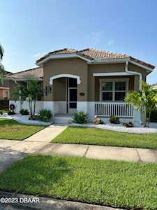 3322 Cerro Avenue New Smyrna Beach, FL 32168