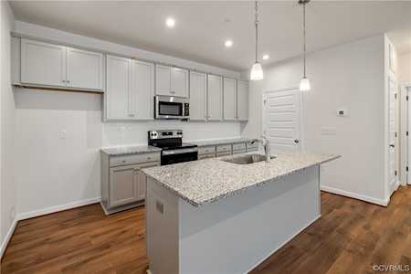 12102 Oxford Landing Dr #103 Glen Allen, VA 23059