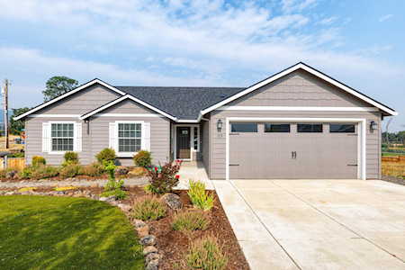 113 Willow Springs Dr Talent, OR 97540