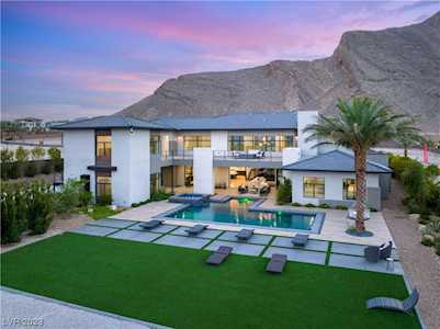4180 N Jensen St Las Vegas, NV 89129