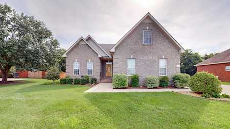 257 Conquest Rd Murfreesboro, TN 37128