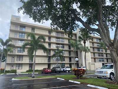 14 Royal Palm Way #206 Boca Raton, FL 33432