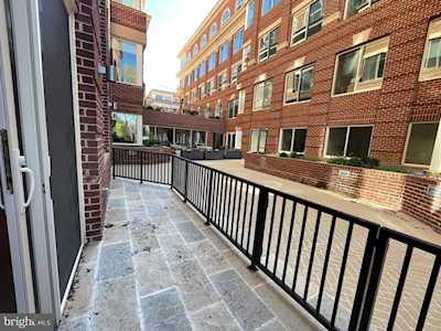 635 Slaters Ln #G5 Alexandria, VA 22314