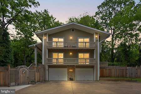 3113 Sleepy Hollow Rd Falls Church, VA 22042