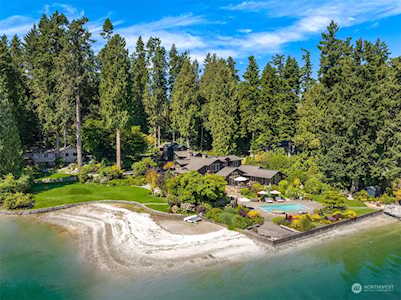 12269 NE Arrow Point Loop Bainbridge Island, WA 98110