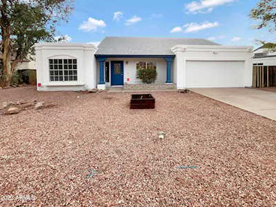 18661 N 45th Drive Glendale, AZ 85308