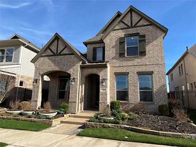1334 Viridian Park Lane Arlington, TX 76005