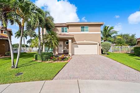 4722 Saint Simon Drive Coconut Creek, FL 33073