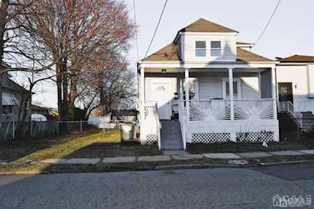 66 Henry Street Port Reading, NJ 07064