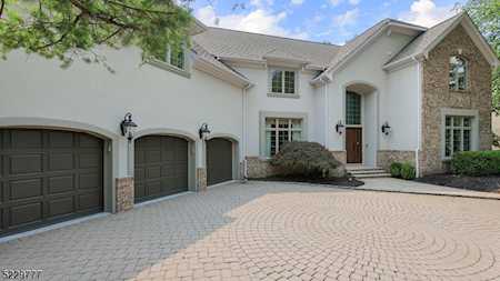60 Sneider Rd Warren Twp., NJ 07059