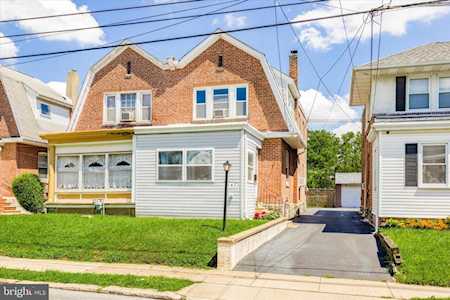 147 Hansen Terrace Collingdale, PA 19023