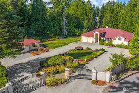 18211 124th Ave SE Renton, WA 98058