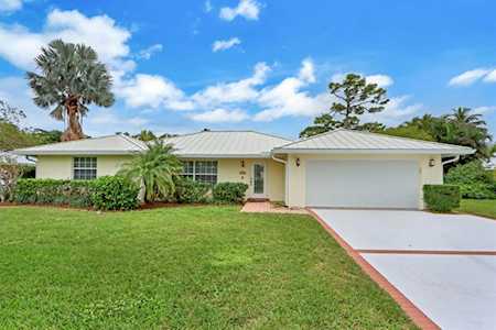8702 SE Soundings Place Hobe Sound, FL 33455