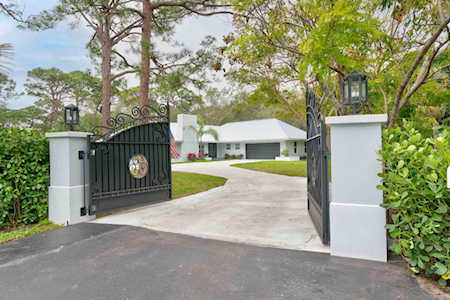 5608 Old Fort Jupiter Road Jupiter, FL 33458