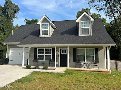 109 Longvale Dr Knoxville, TN 37920