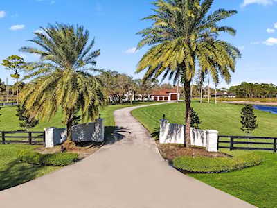 11351 Alligator Trail Lake Worth, FL 33449