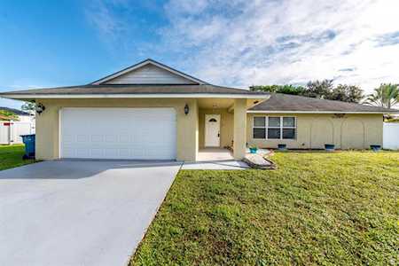 183 Sunflower Circle Royal Palm Beach, FL 33411