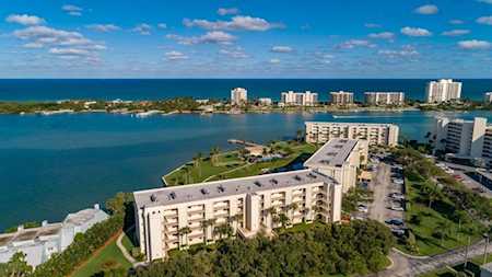 200 Intracoastal Place #405 Tequesta, FL 33469