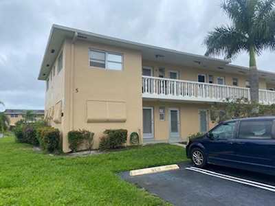 2101 NE 1st Ct #101 Boynton Beach, FL 33435