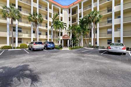 105 Paradise Harbour Boulevard #503 North Palm Beach, FL 33408
