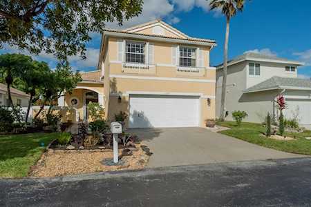1003 W Fairfax Circle Boynton Beach, FL 33436