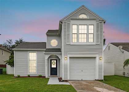 5103 Peachgreen Ct Tampa, FL 33624