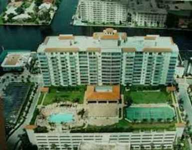 3020 NE 32nd Ave #913 Fort Lauderdale, FL 33308