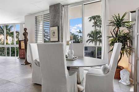 1617 N Flagler Drive #302 West Palm Beach, FL 33407