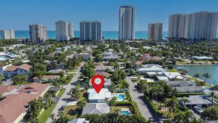 1131 Surf Road Riviera Beach, FL 33404