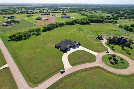 379 Sidewinder Loop Red Oak, TX 75154