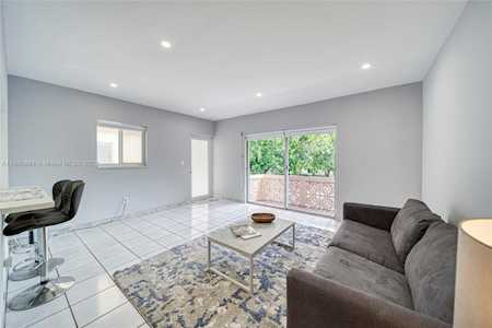 644 Meridian Ave #7 Miami Beach, FL 33139