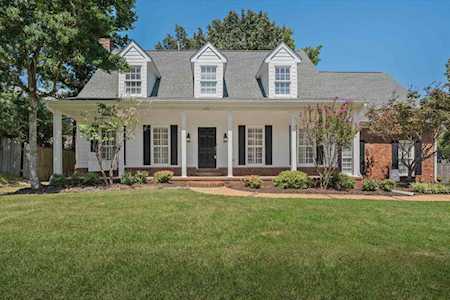 444 Pine Grove Dr Collierville, TN 38017