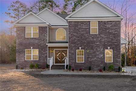 1302 Pitchkettle Farm Ln Suffolk, VA 23434