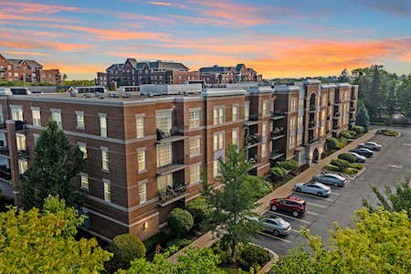 435 W Wood St #302A Palatine, IL 60067
