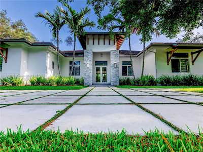 7895 SW 131st St Pinecrest, FL 33156
