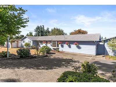 10961 SE 92nd AVE Happy Valley, OR 97086