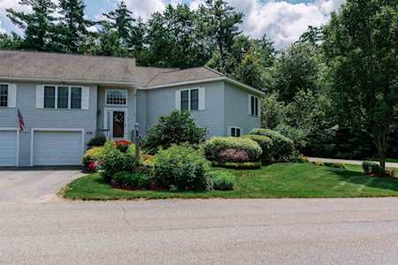 19 Norfolk St #4 Hampstead, NH 03841