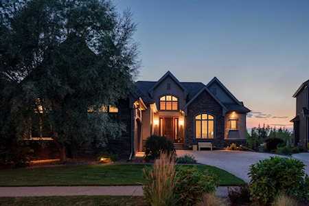 109 Waters Edge Dr Heritage Pointe, AB T1S 4K4