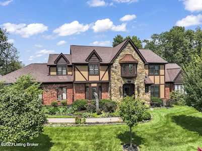 8911 Linn Station Rd Louisville, KY 40222