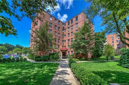 154 Pearsall Dr #2A Mount Vernon, NY 10552