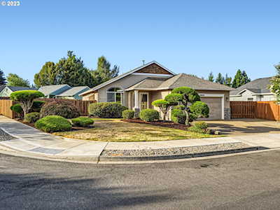 14674 Coltrane ST Oregon City, OR 97045