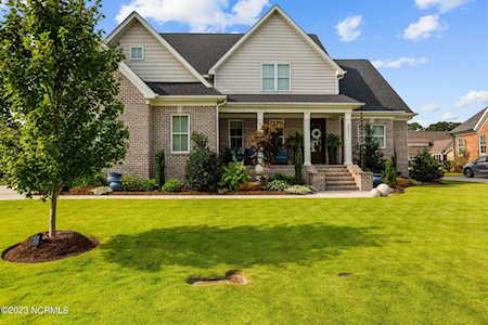 2021 Sedbrook Ln Winterville, NC 28590